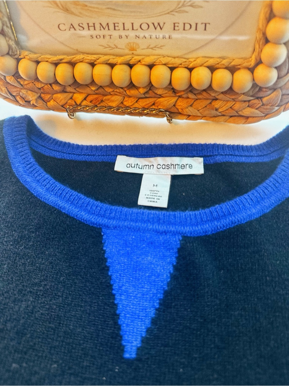 π€π Autumn Cashmere Black & Cobalt Blue 100% Cashmere Sweater - Picture 2 of 10